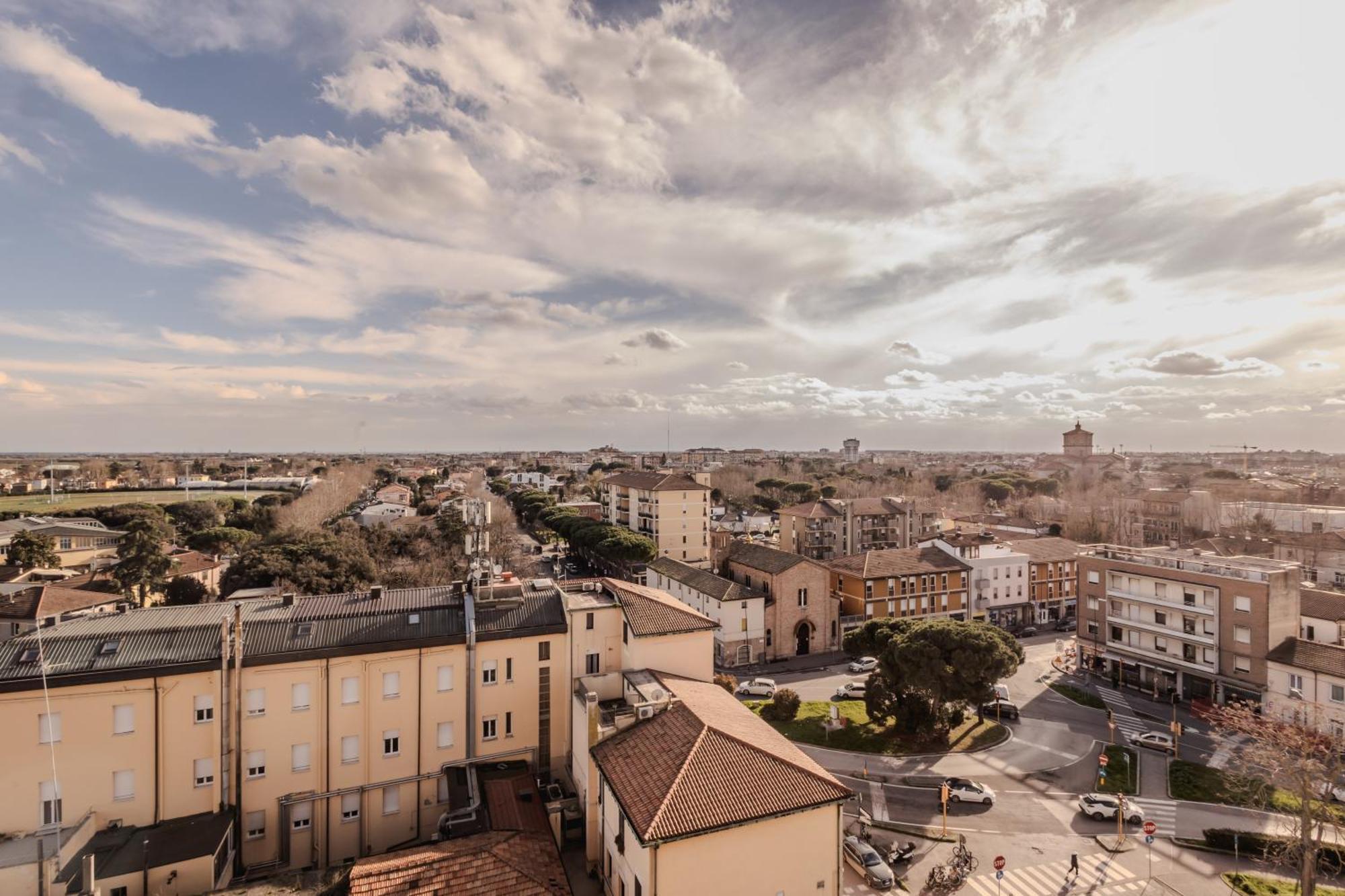 Ravenna Sky View Apartment Luaran gambar